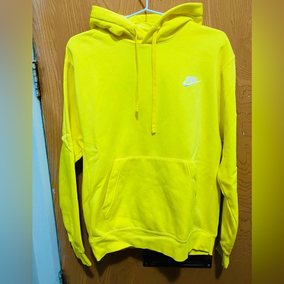 Nike Tops - Neon yellow Nike hoodie, women’s size M
